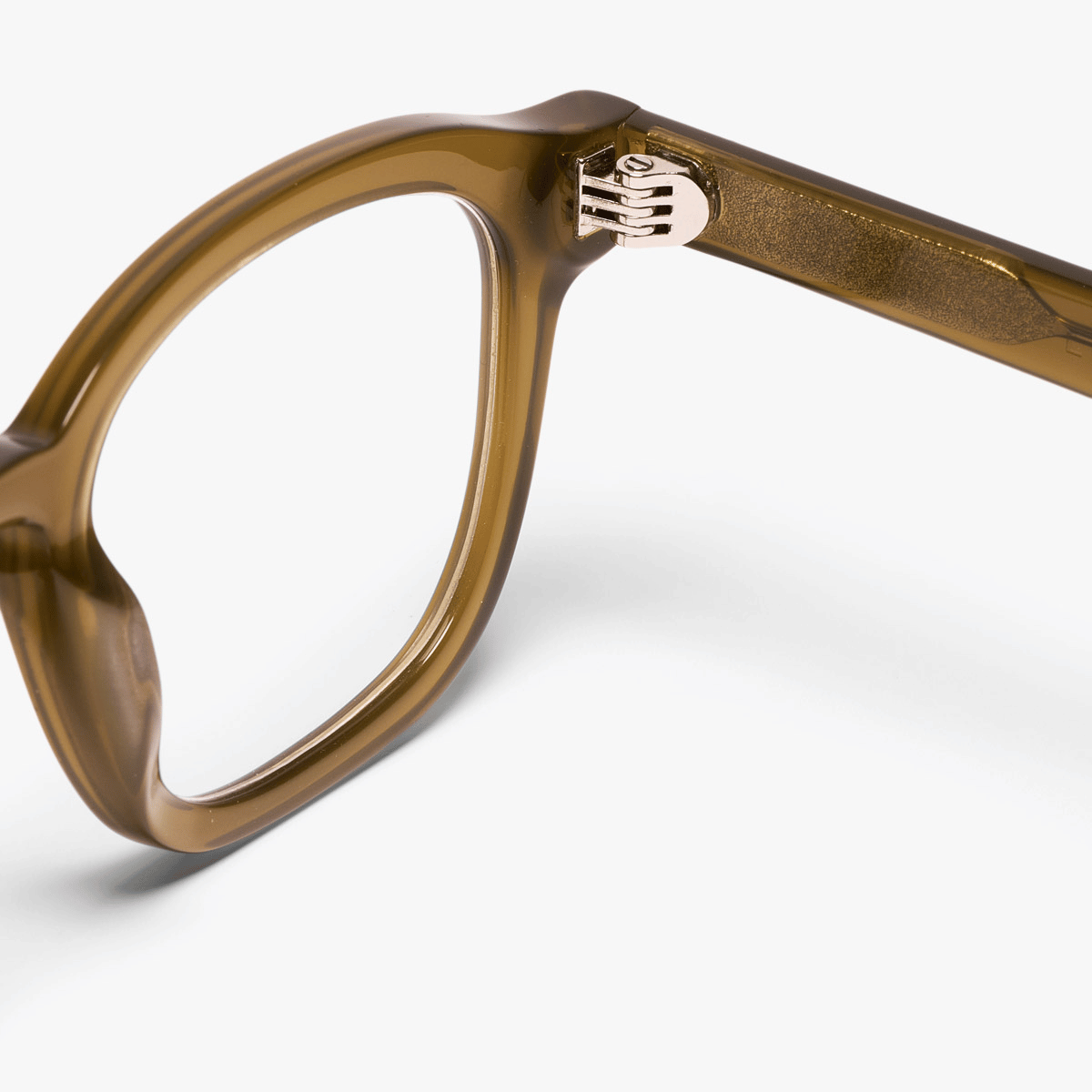 Luxreaders stylish Men's Reykjavik Shiny Olive Reading glasses. Made from Bio-acetate in a Square shape.