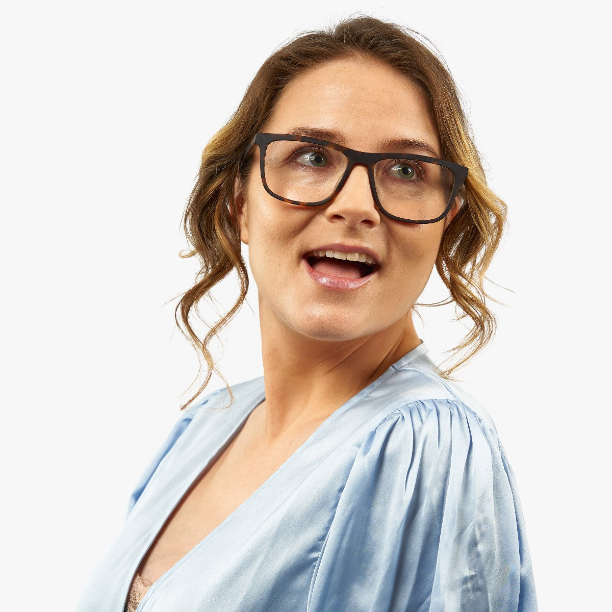 Adams_DarkTurtle_Women_Readers_Pic_a2e70ff7-11e2-489b-8b70-a8299ea932c6.jpg?v=1758619815&width=1200