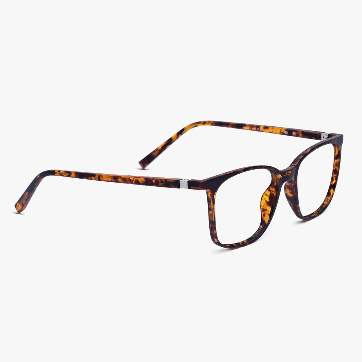 Luxreaders stylish Women's Fyn Turtle Reading glasses. Made from Rubber in a Square shape.